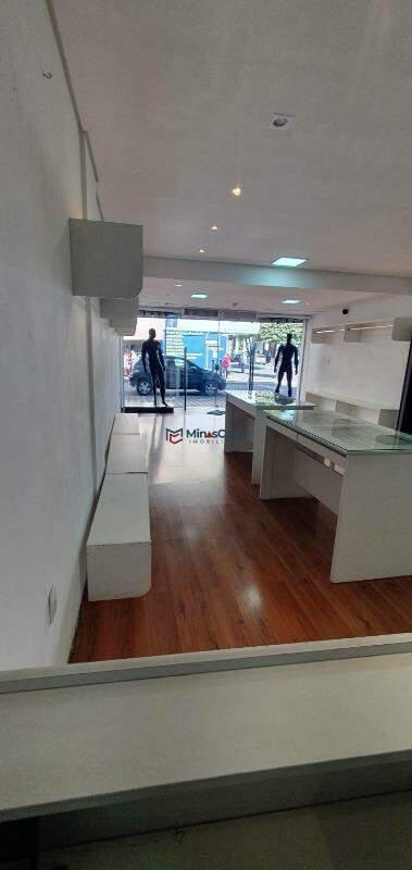 Andar, Centro, 0 Quarto, 0 Vaga