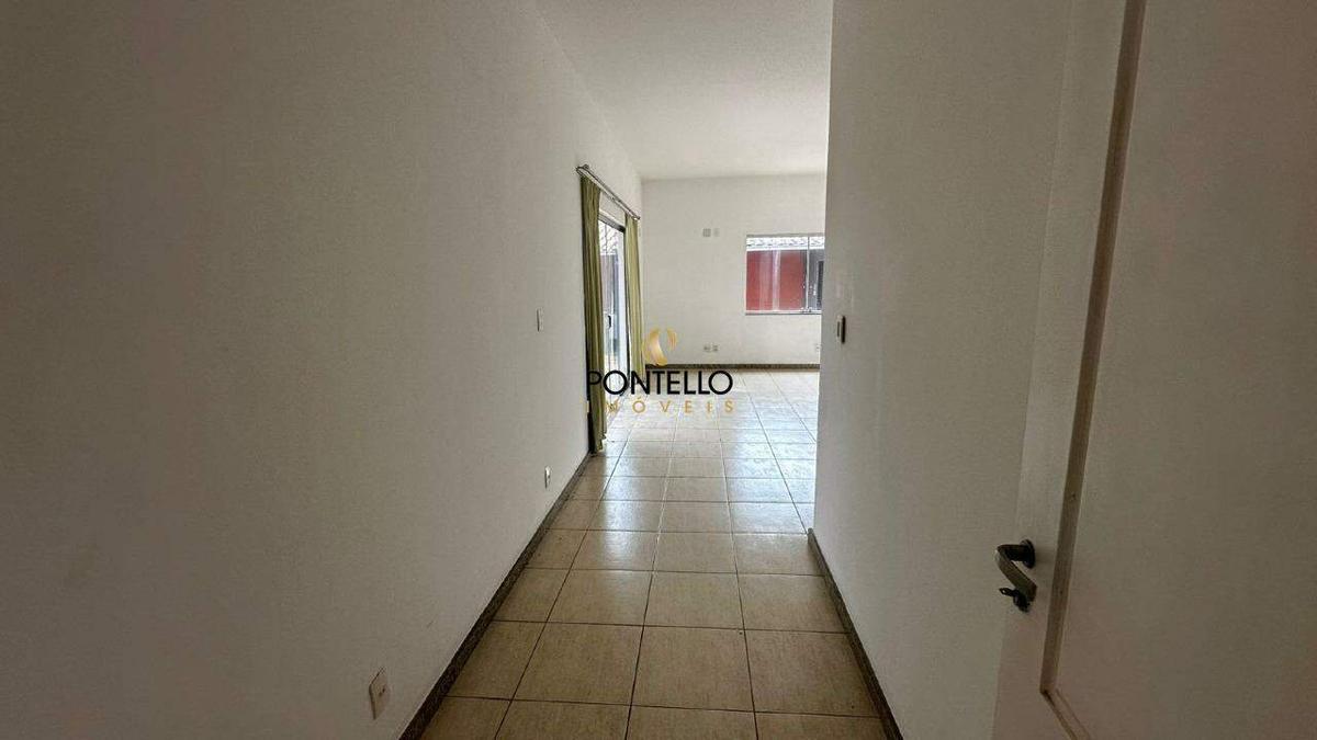 Casa, Santa Rita de Cássia, 5 Quartos, 2 Vagas, 2 Suítes