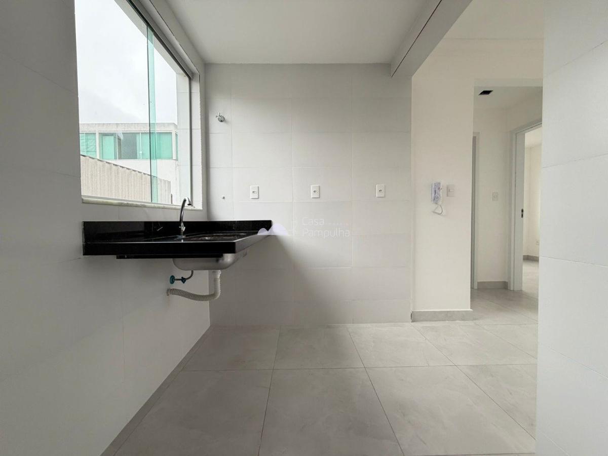 Apartamento, Candelária, 2 Quartos, 1 Vaga