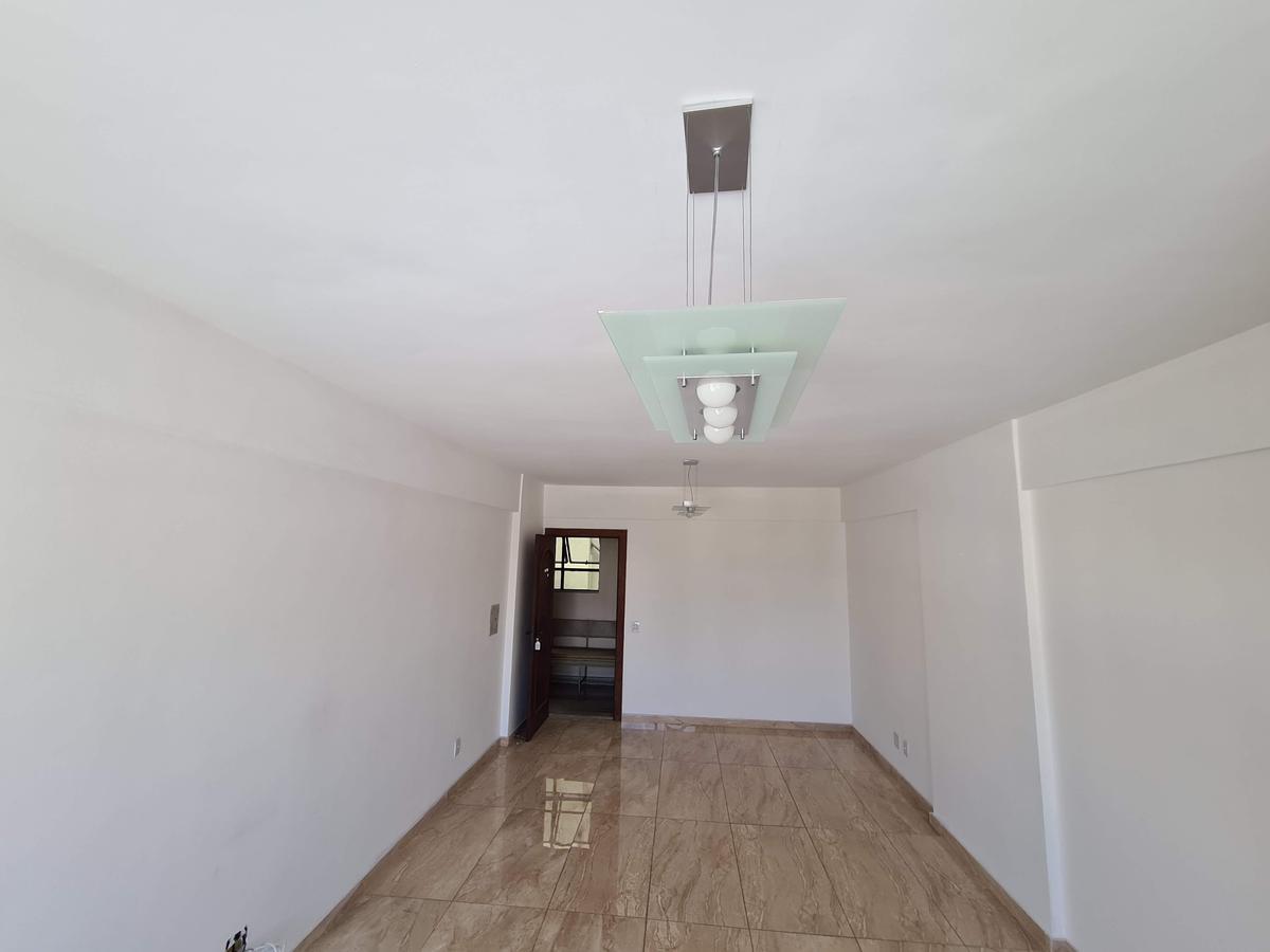 Sala, Barro Preto, 0 Quarto, 1 Vaga