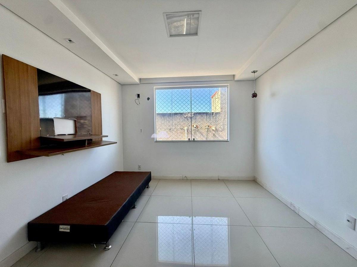 Casa, Trevo, 4 Quartos, 4 Vagas, 2 Suítes