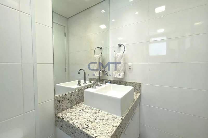 Apartamento, Funcionários, 2 Quartos, 2 Vagas, 2 Suítes