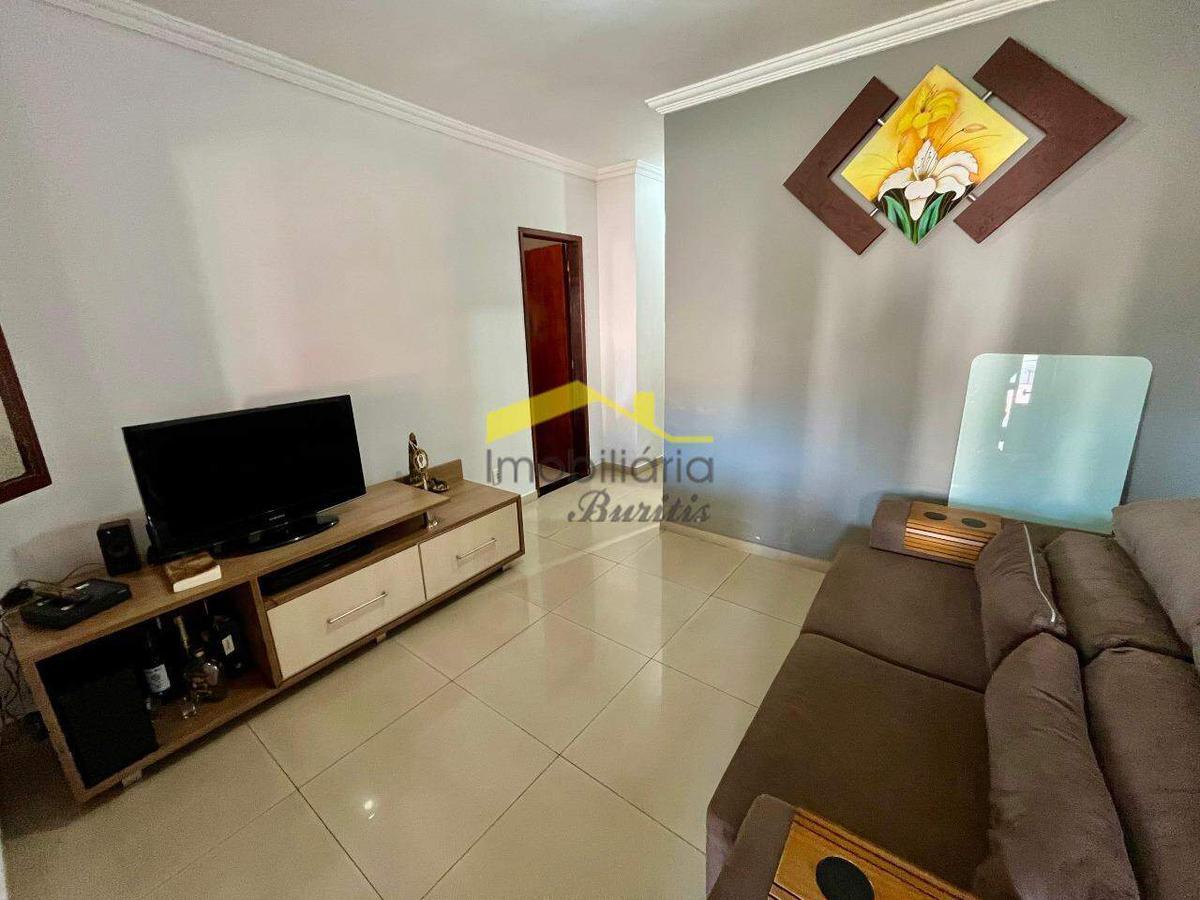 Casa, Estrela do Oriente, 3 Quartos, 2 Vagas, 1 Suíte