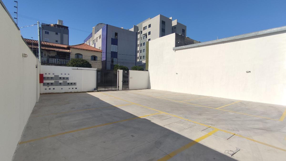 Quitinete, União, 1 Quarto, 1 Vaga