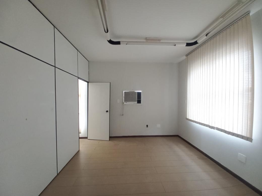 Sala, Santa Efigênia, 1 Vaga