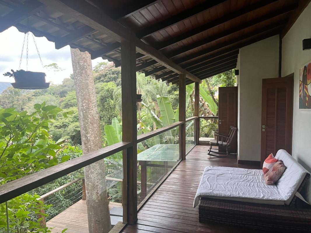 Casa, São Sebastião das Águas Claras, 5 Quartos, 6 Vagas, 4 Suítes