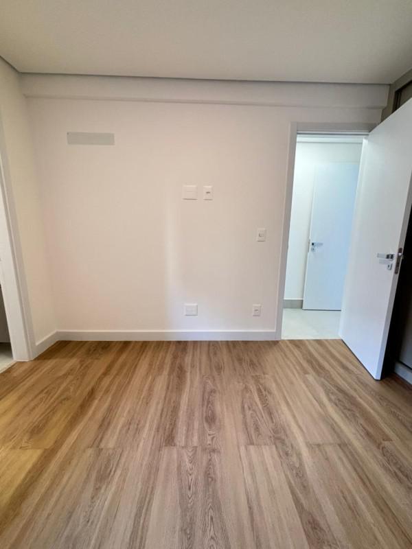 Apartamento, Sagrada Família, 3 Quartos, 2 Vagas, 1 Suíte