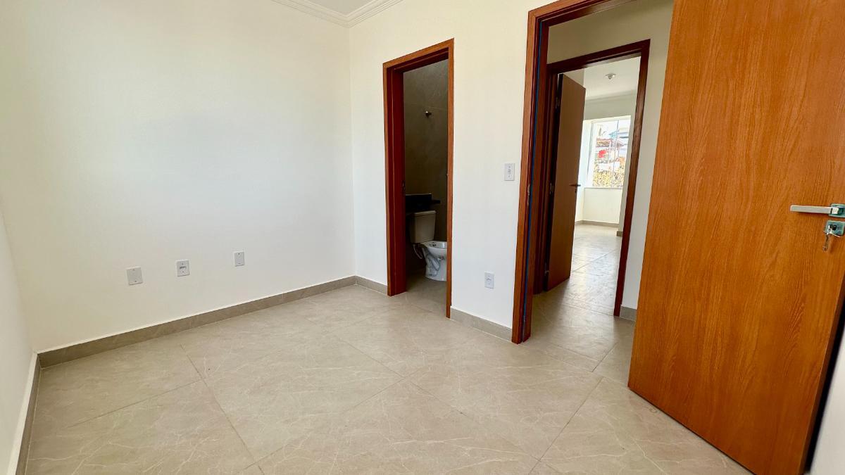 Casa, Piratininga (venda Nova), 2 Quartos, 1 Vaga, 2 Suítes