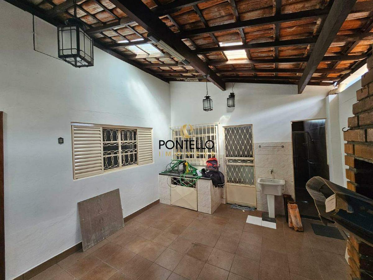 Casa, Boa Vista, 5 Quartos, 1 Vaga, 1 Suíte