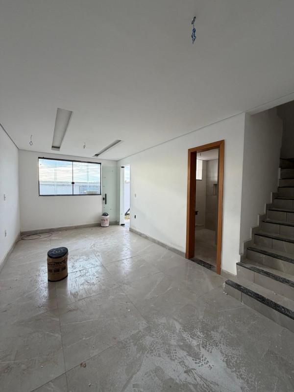Casa, Masterville, 3 Quartos, 3 Vagas, 1 Suíte