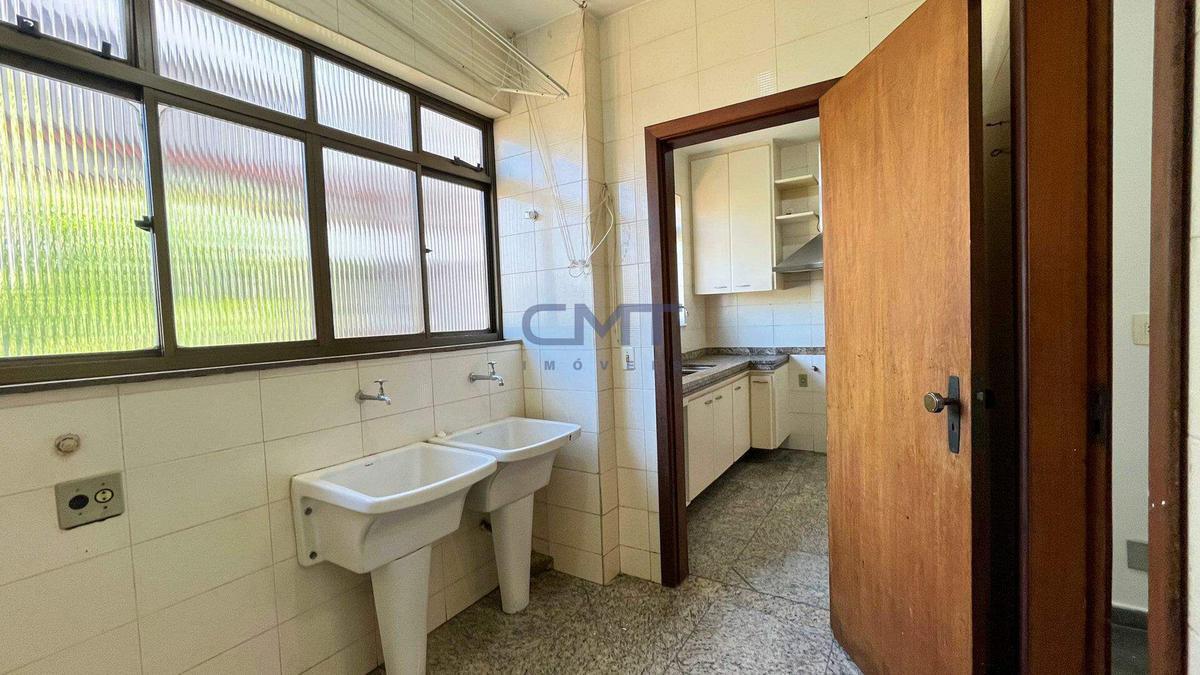 Apartamento, Coração de Jesus, 4 Quartos, 2 Vagas, 1 Suíte