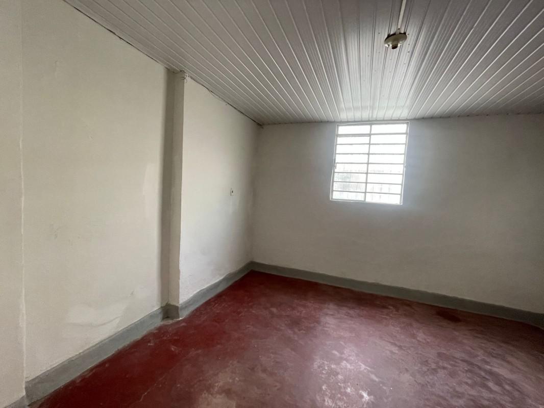 Casa, Sagrada Família, 1 Quarto, 1 Vaga