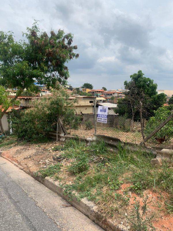 Lote, Dom Bosco, 0 Quarto, 0 Vaga