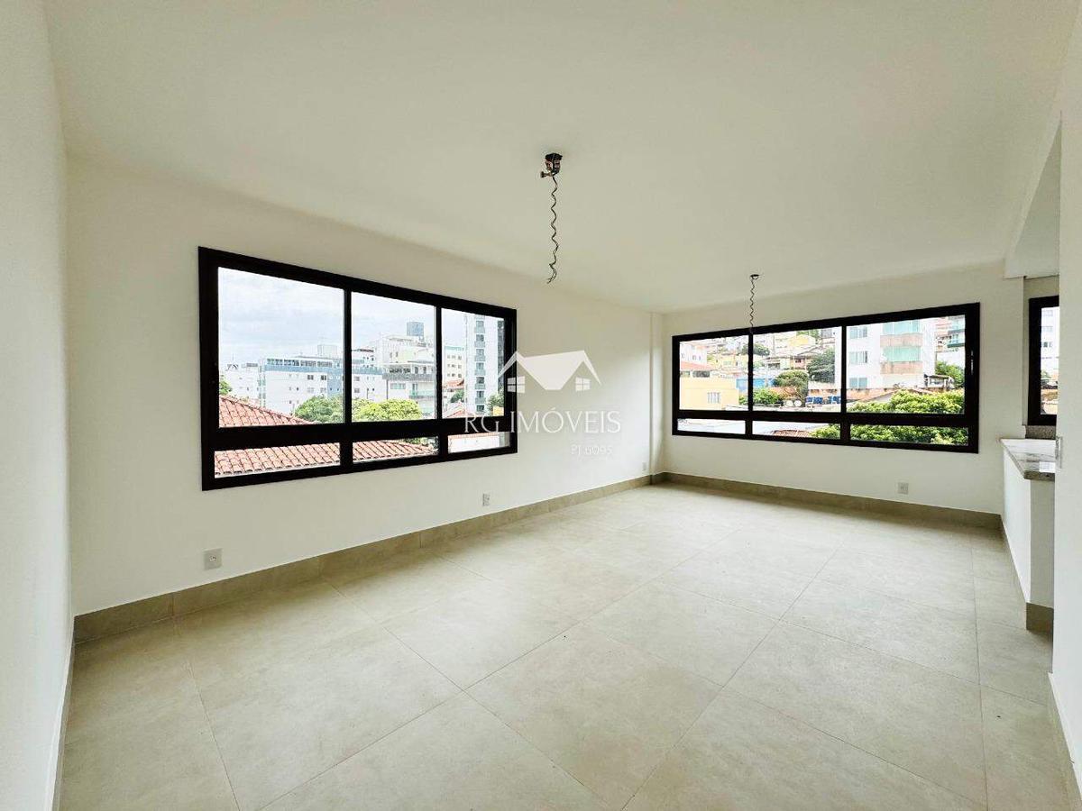 Apartamento, Barreiro, 3 Quartos, 2 Vagas, 1 Suíte