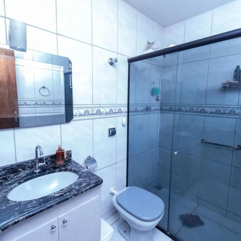 Casa, Tirol (barreiro), 7 Quartos, 6 Vagas, 1 Suíte