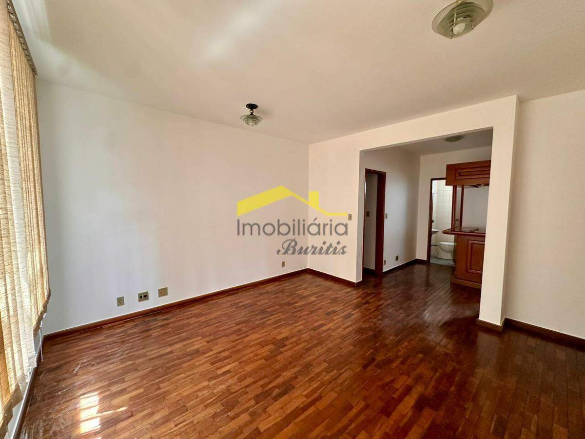 Apartamento, Estoril, 2 Quartos, 2 Vagas