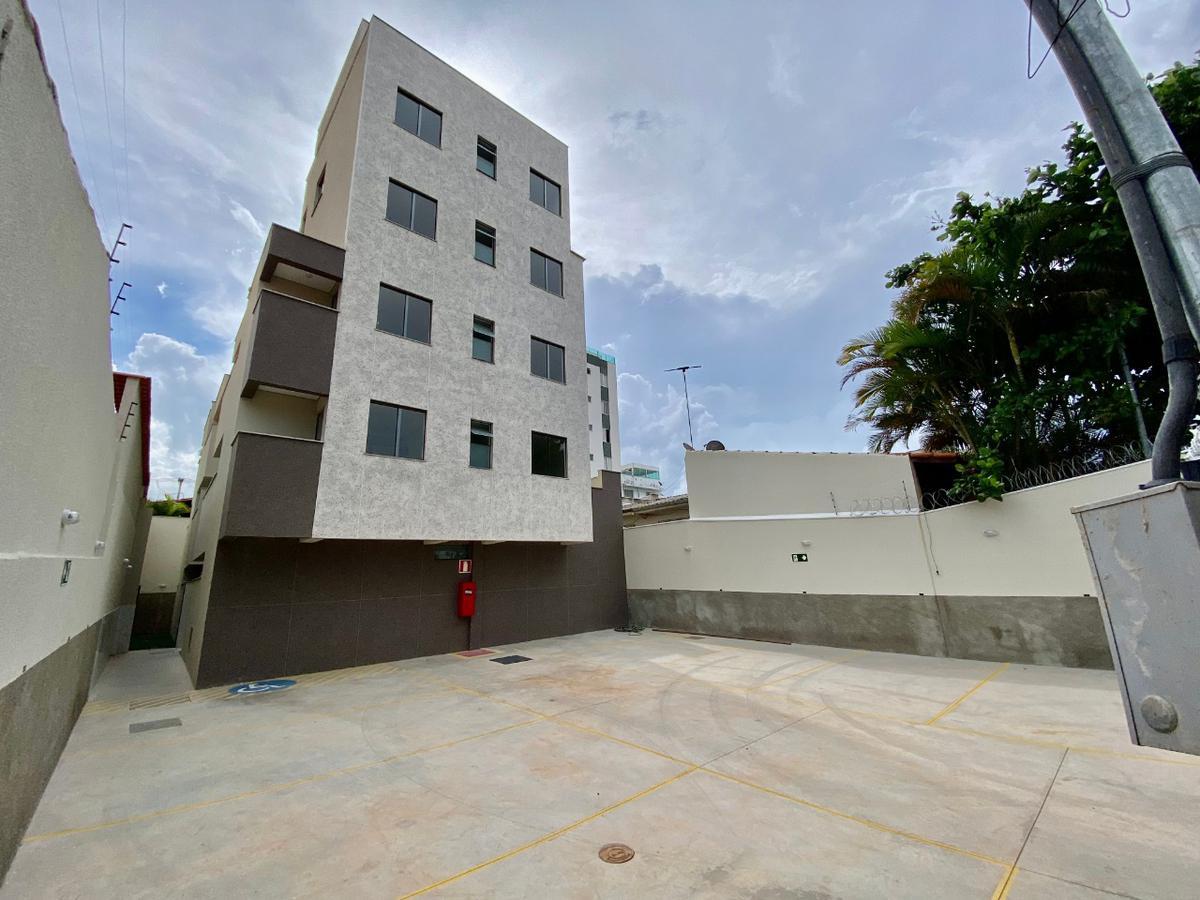 Apartamento, Planalto, 2 Quartos, 1 Vaga, 1 Suíte