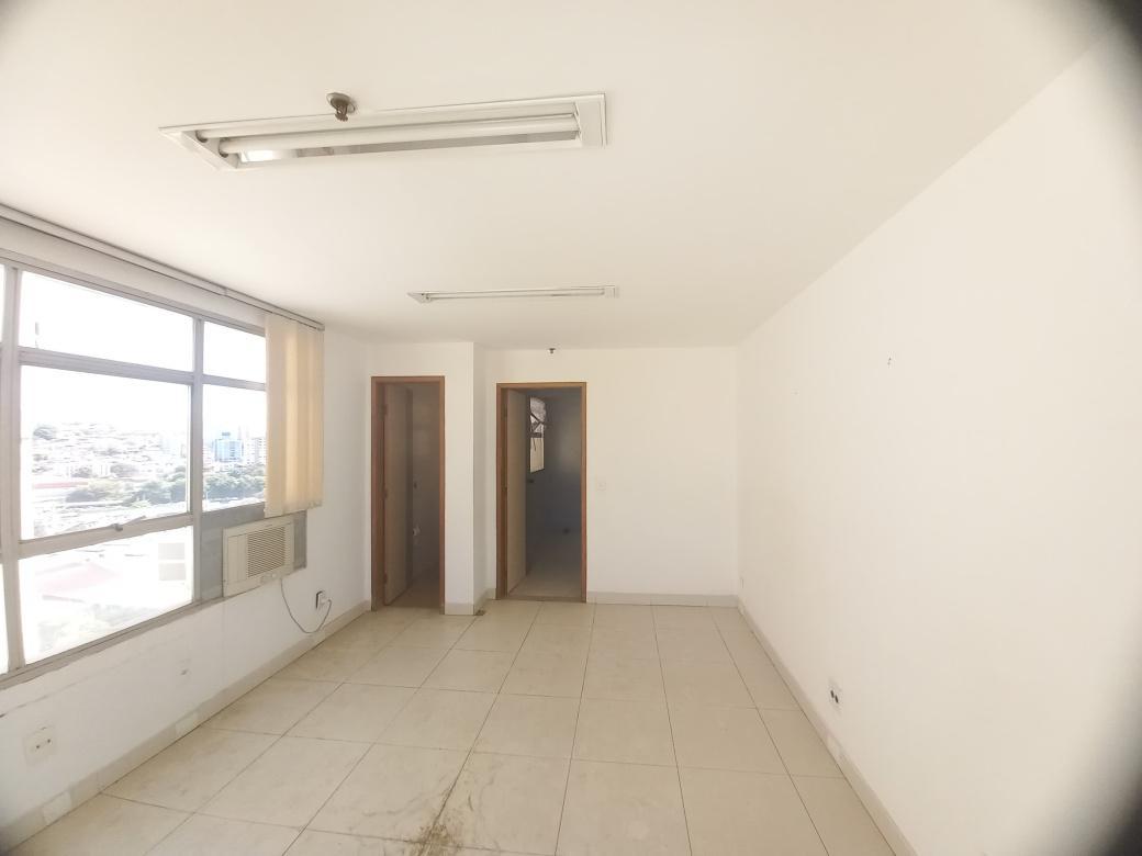 Sala, Barro Preto, 0 Quarto, 0 Vaga