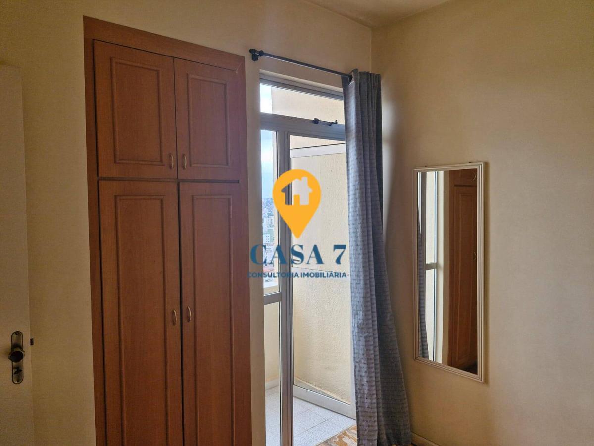 Apartamento, Sagrada Família, 3 Quartos, 1 Vaga, 1 Suíte