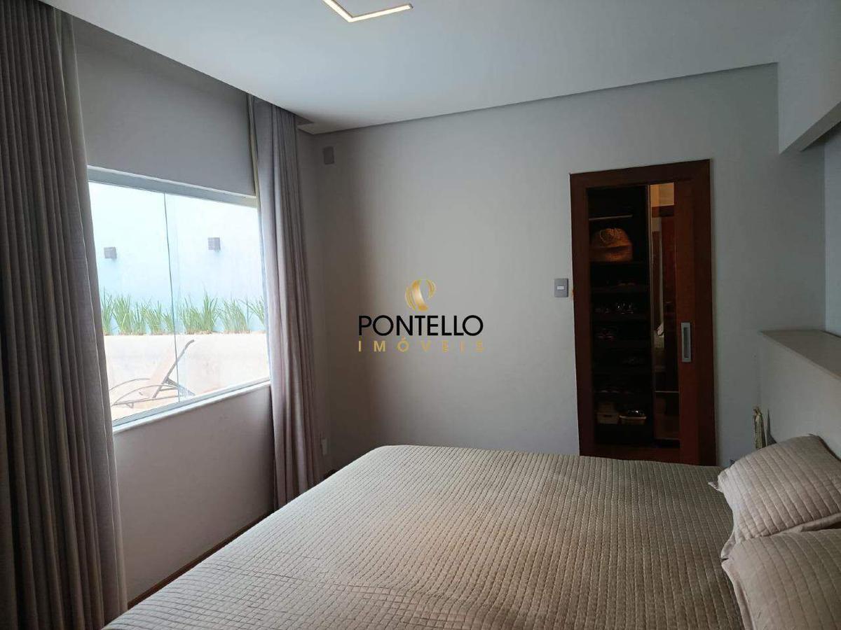 Casa, Mangabeiras, 4 Quartos, 4 Vagas, 1 Suíte