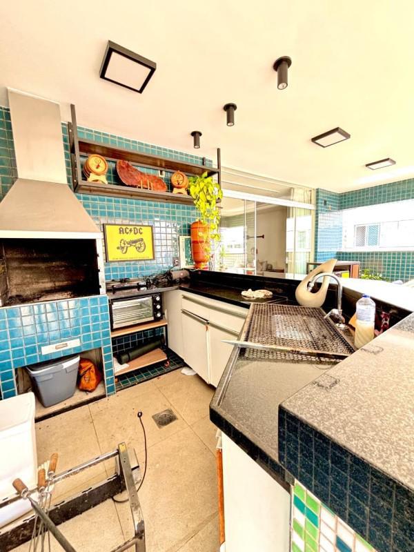 Cobertura, Funcionários, 4 Quartos, 4 Vagas, 2 Suítes