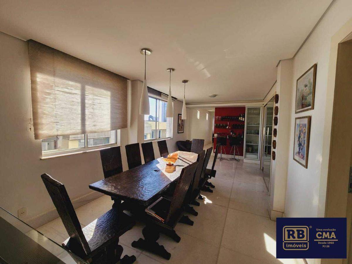 Apartamento, Funcionários, 4 Quartos, 2 Vagas, 1 Suíte