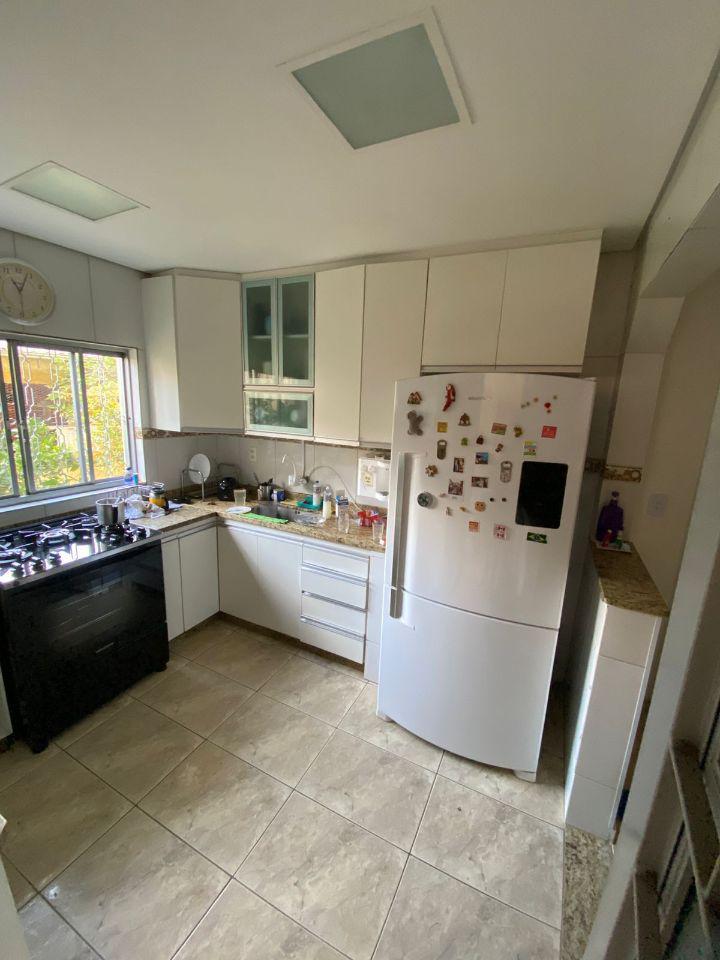 Casa, Liberdade, 5 Quartos, 3 Vagas, 3 Suítes