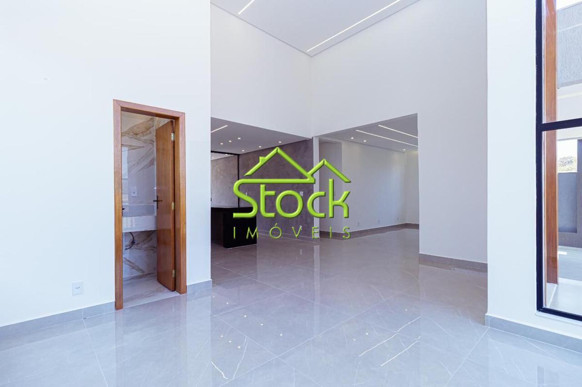 Casa, Jardins Village, 3 Quartos, 2 Vagas, 1 Suíte