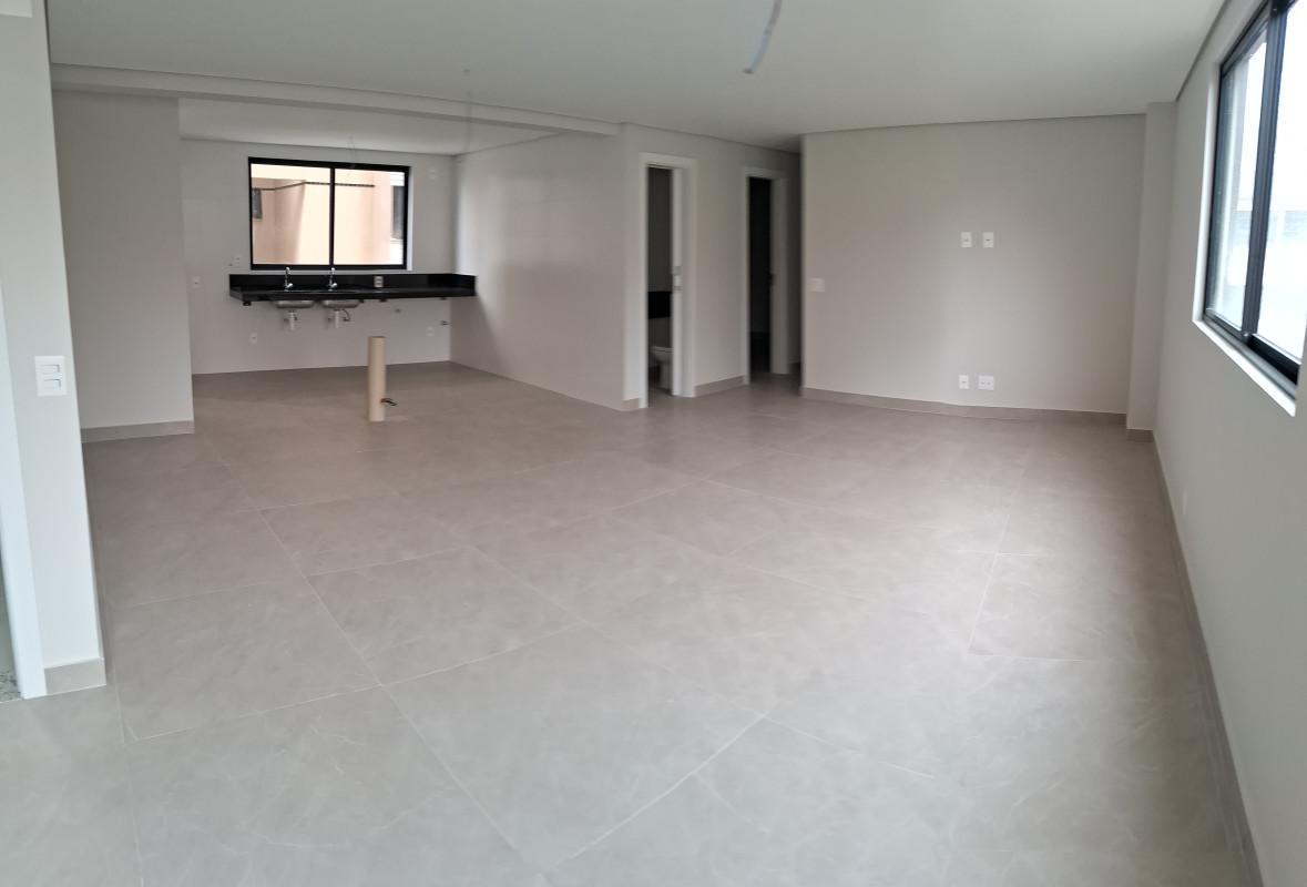 Apartamento, Cruzeiro, 3 Quartos, 4 Vagas, 3 Suítes