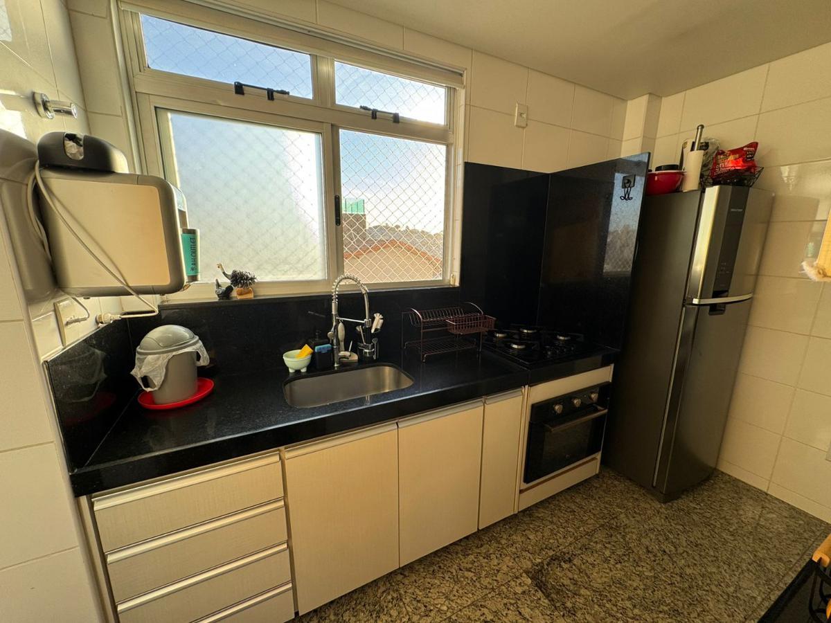 Apartamento, Colégio Batista, 2 Quartos, 2 Vagas, 1 Suíte