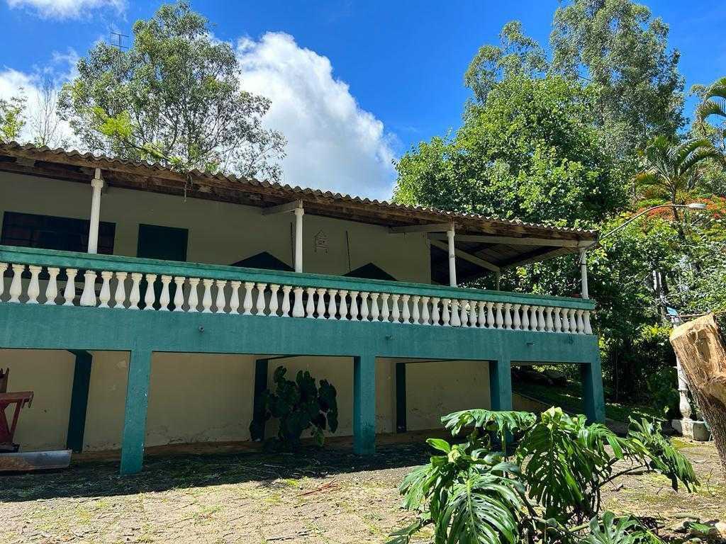 Fazenda, Zona Rural, 4 Quartos, 0 Vaga