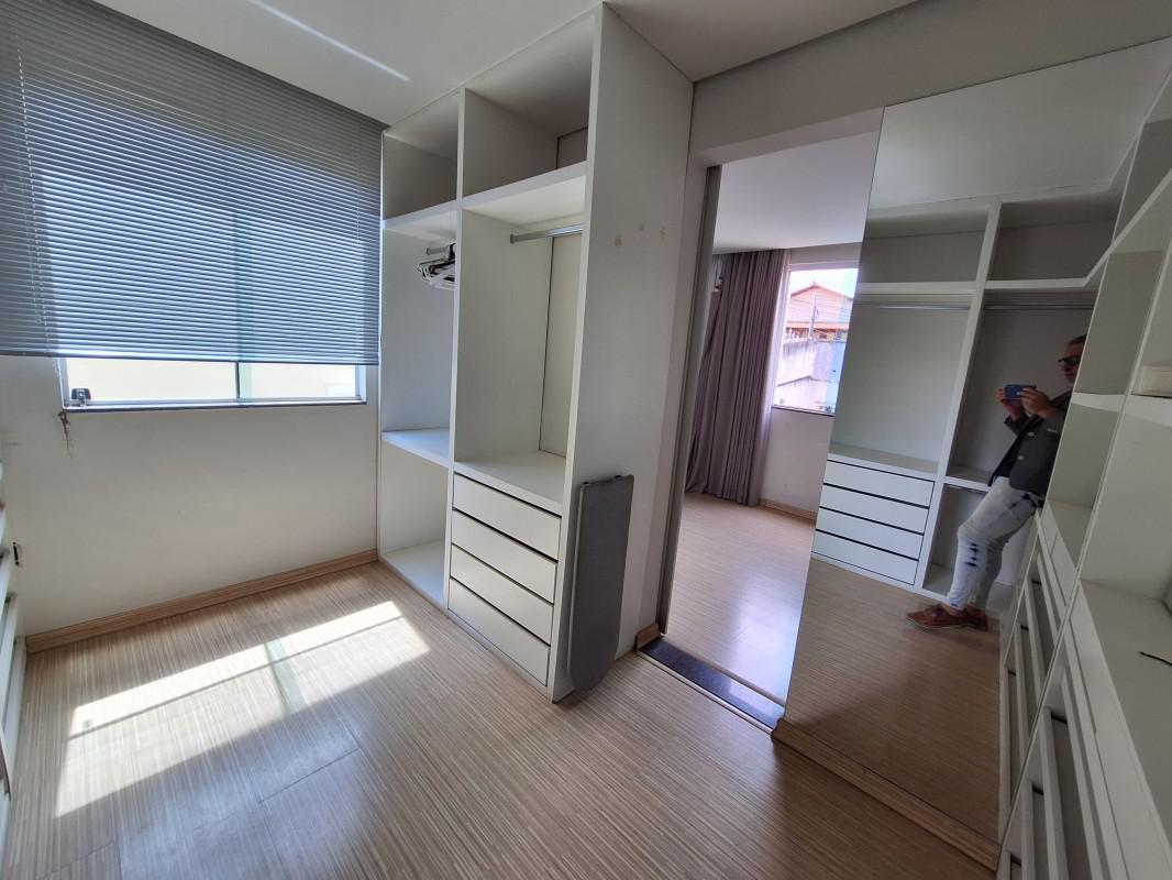Cobertura, Paquetá, 2 Quartos, 2 Vagas, 1 Suíte