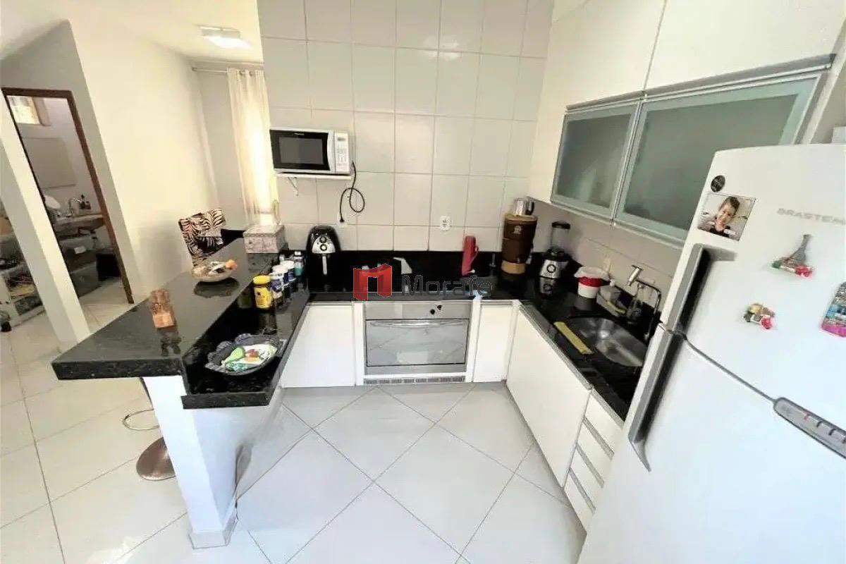 Casa, Santa Branca, 3 Quartos, 2 Vagas, 1 Suíte