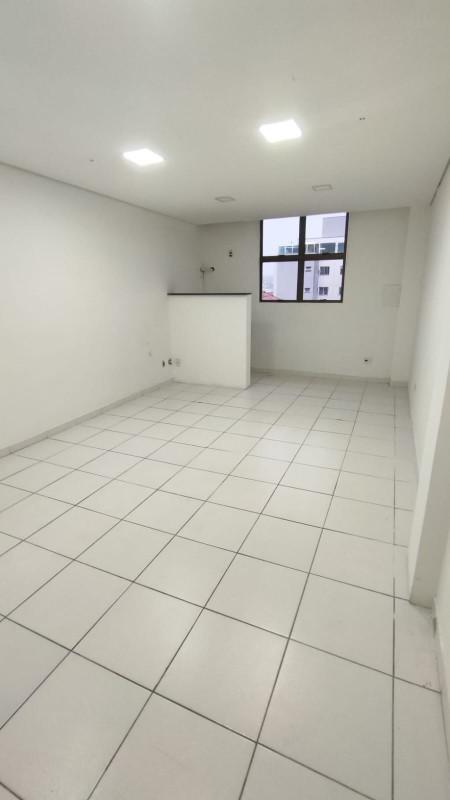 Andar, Serrano, 0 Quarto, 0 Vaga