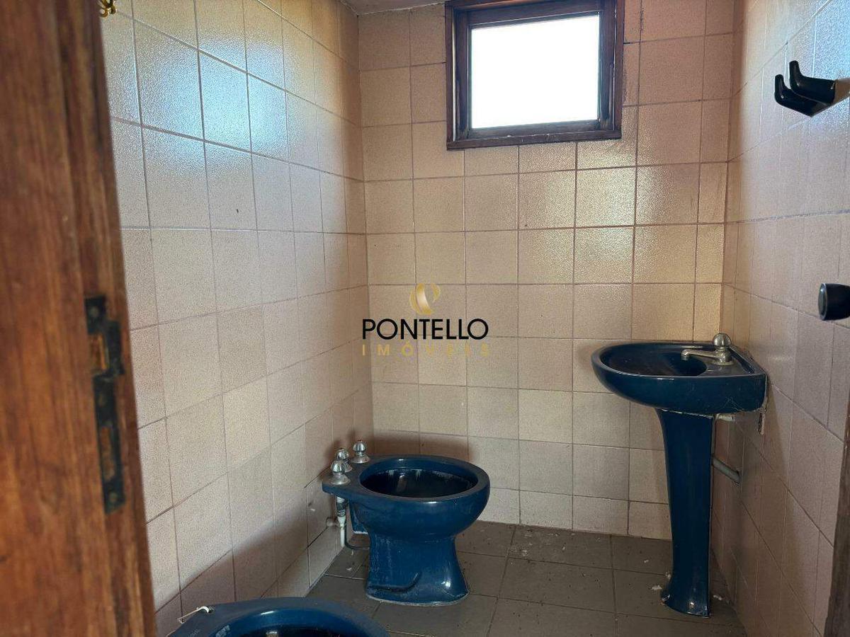 Casa, Boa Vista, 5 Quartos, 2 Vagas, 1 Suíte