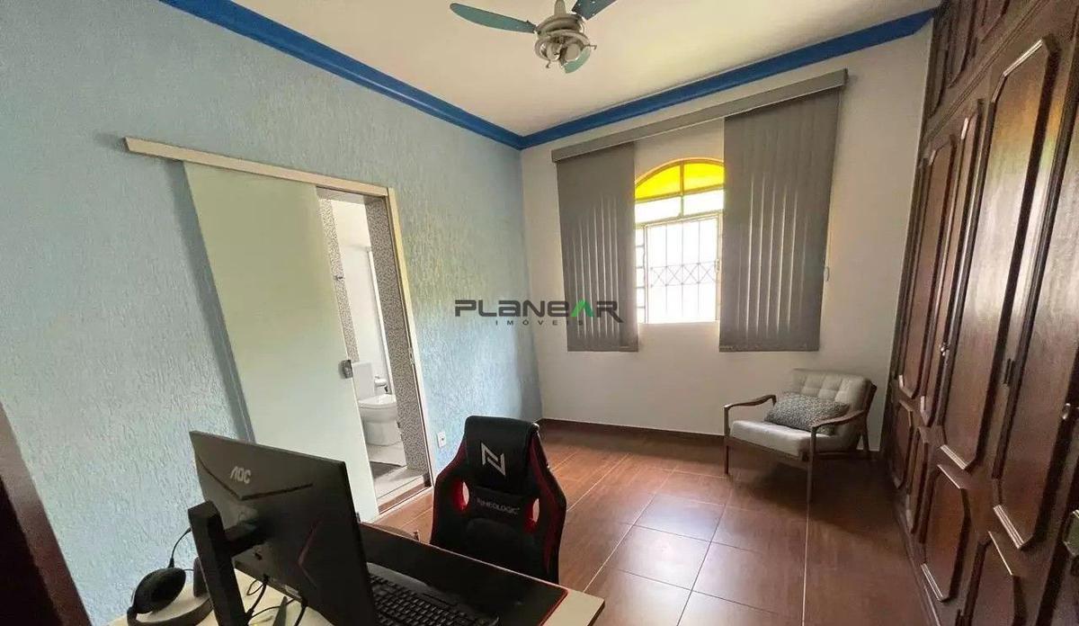 Casa, Jardim Riacho das Pedras, 3 Quartos, 6 Vagas, 2 Suítes
