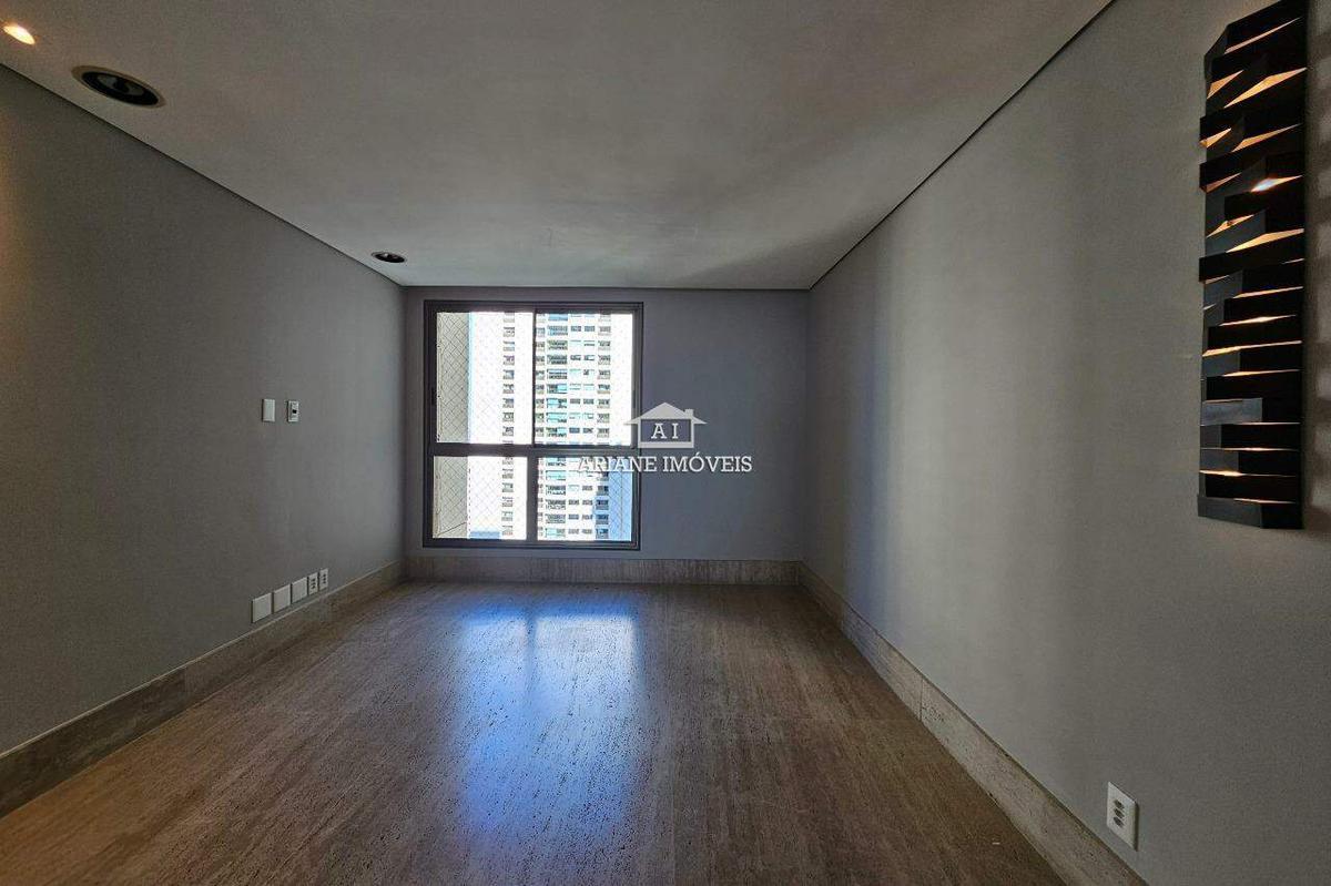 Apartamento, Vila da Serra, 4 Quartos, 5 Vagas, 4 Suítes