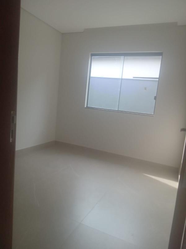 Casa, Jardim Imperial, 3 Quartos, 2 Vagas, 1 Suíte