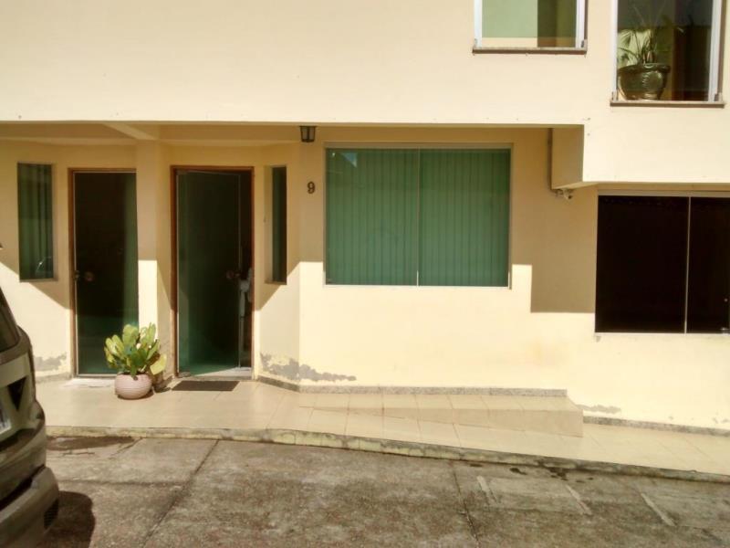 Casa, Arvoredo, 2 Quartos, 2 Vagas