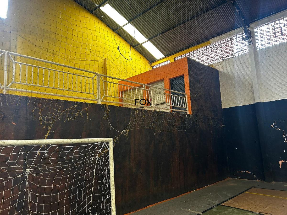 Prédio, Sagrada Família, 0 Quarto, 0 Vaga