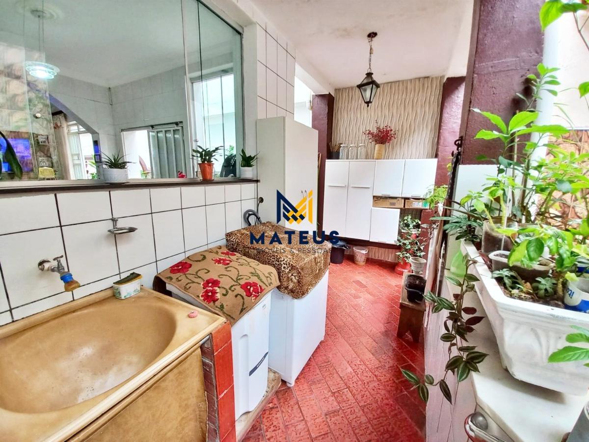 Casa, Caiçaras, 2 Quartos, 0 Vaga