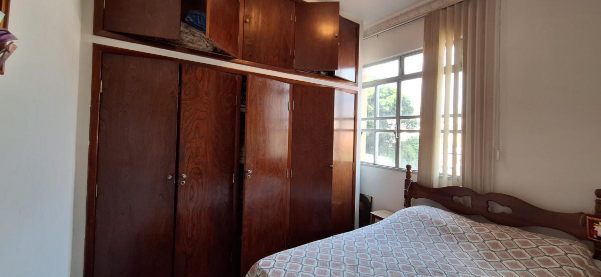 Apartamento, Floresta, 3 Quartos, 0 Vaga