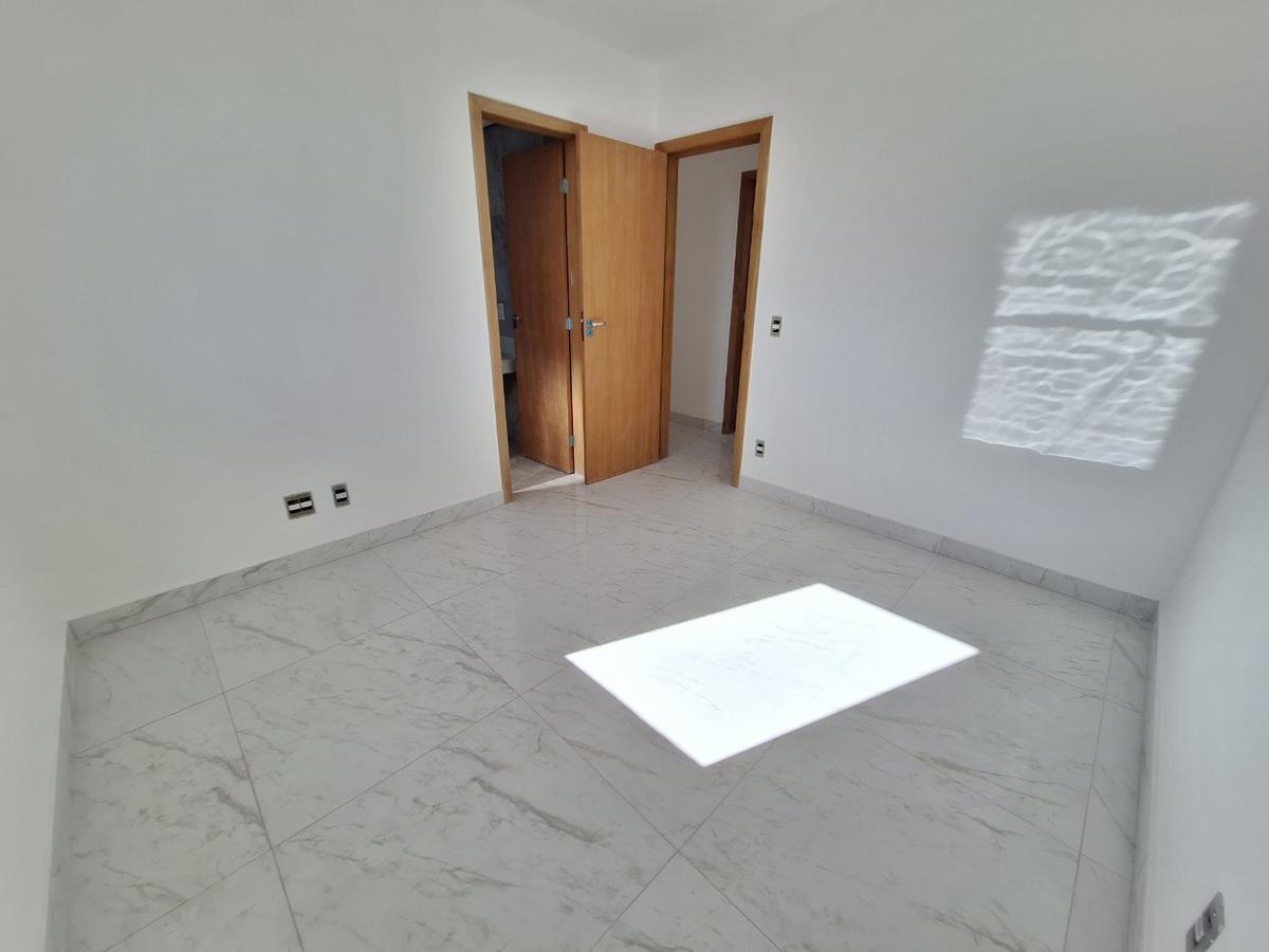 Cobertura, Jaraguá, 4 Quartos, 4 Vagas, 4 Suítes