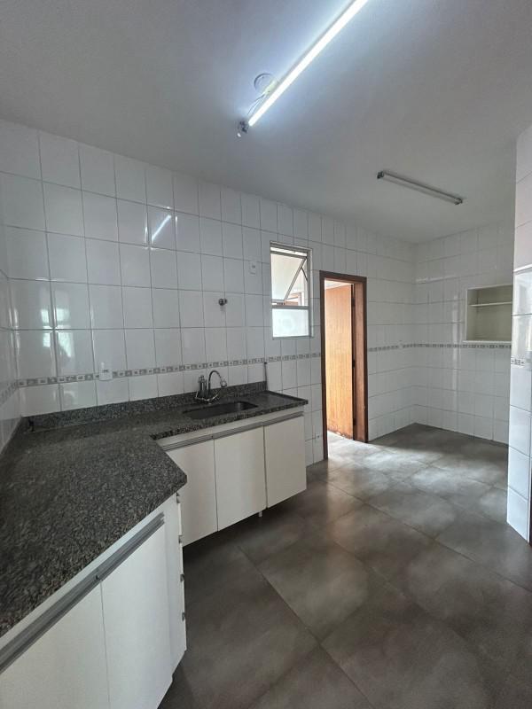 Cobertura, Castelo, 4 Quartos, 2 Vagas, 1 Suíte
