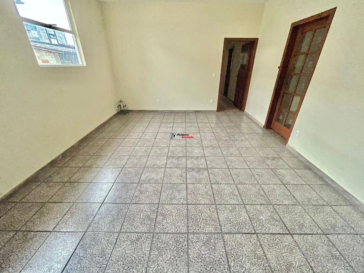 Casa, São José, 4 Quartos, 2 Vagas, 2 Suítes