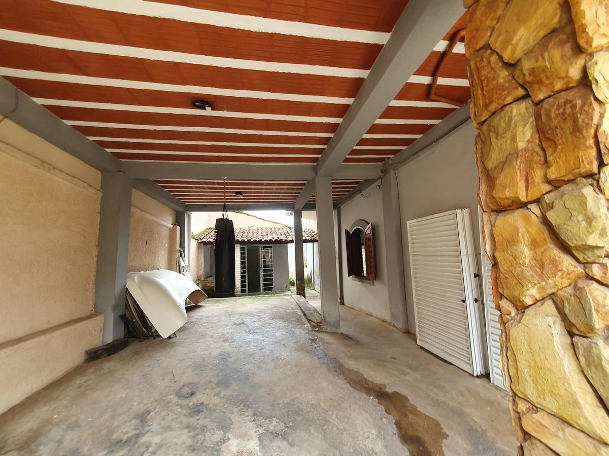 Casa, Nova Suíssa, 4 Quartos, 5 Vagas, 1 Suíte