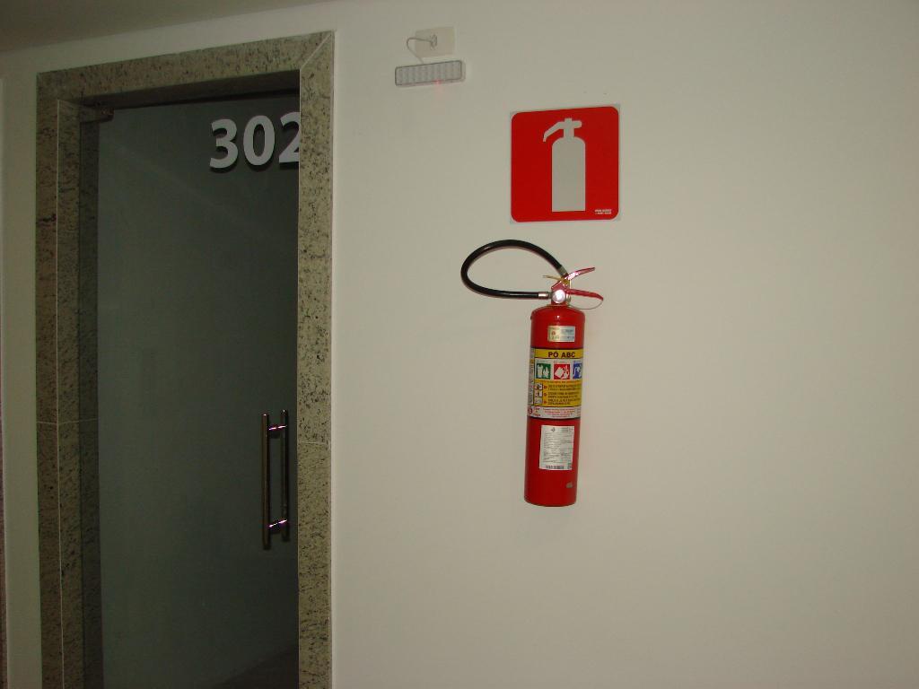 Sala, Santo Agostinho, 3 Vagas