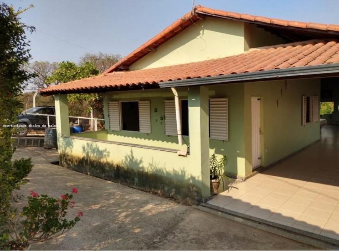 Fazenda, Andiroba, 3 Quartos, 2 Vagas, 1 Suíte
