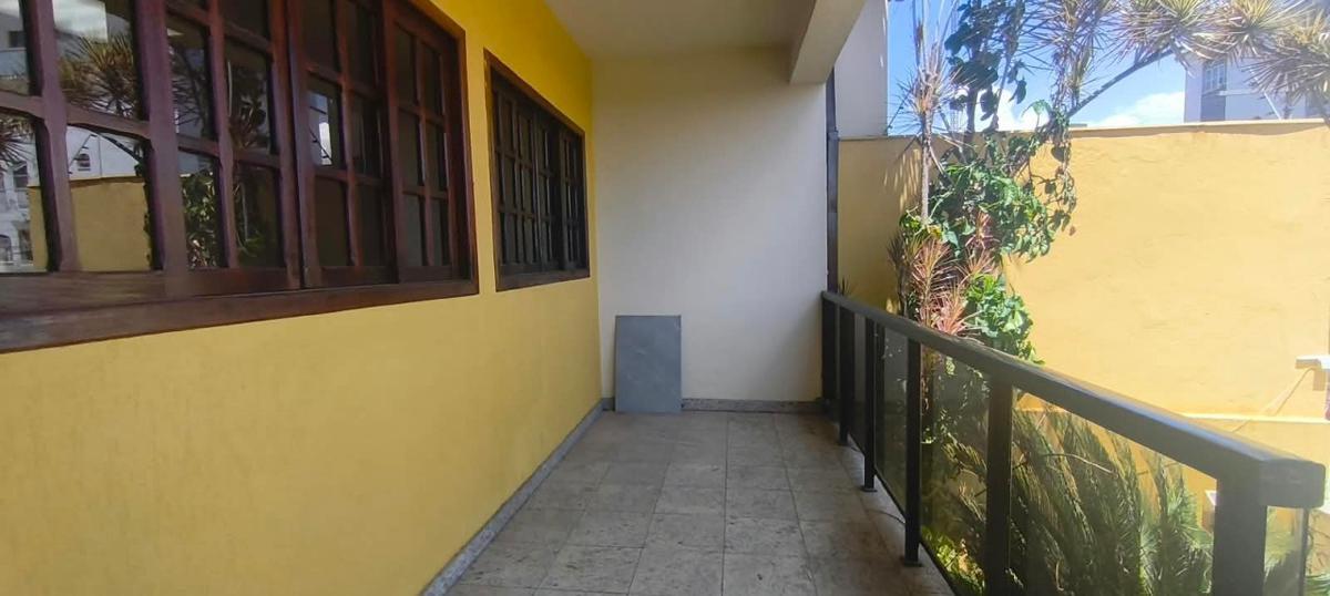 Casa, Pirajá, 3 Quartos, 2 Vagas, 1 Suíte