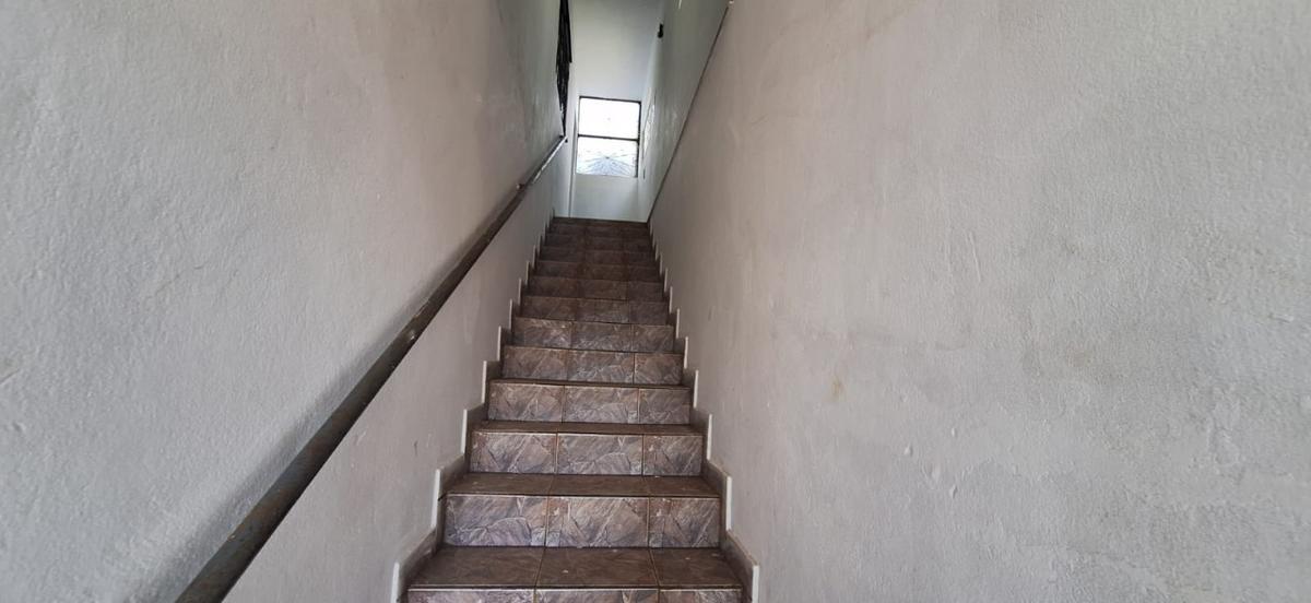 Casa, Centro, 5 Quartos, 0 Vaga, 1 Suíte